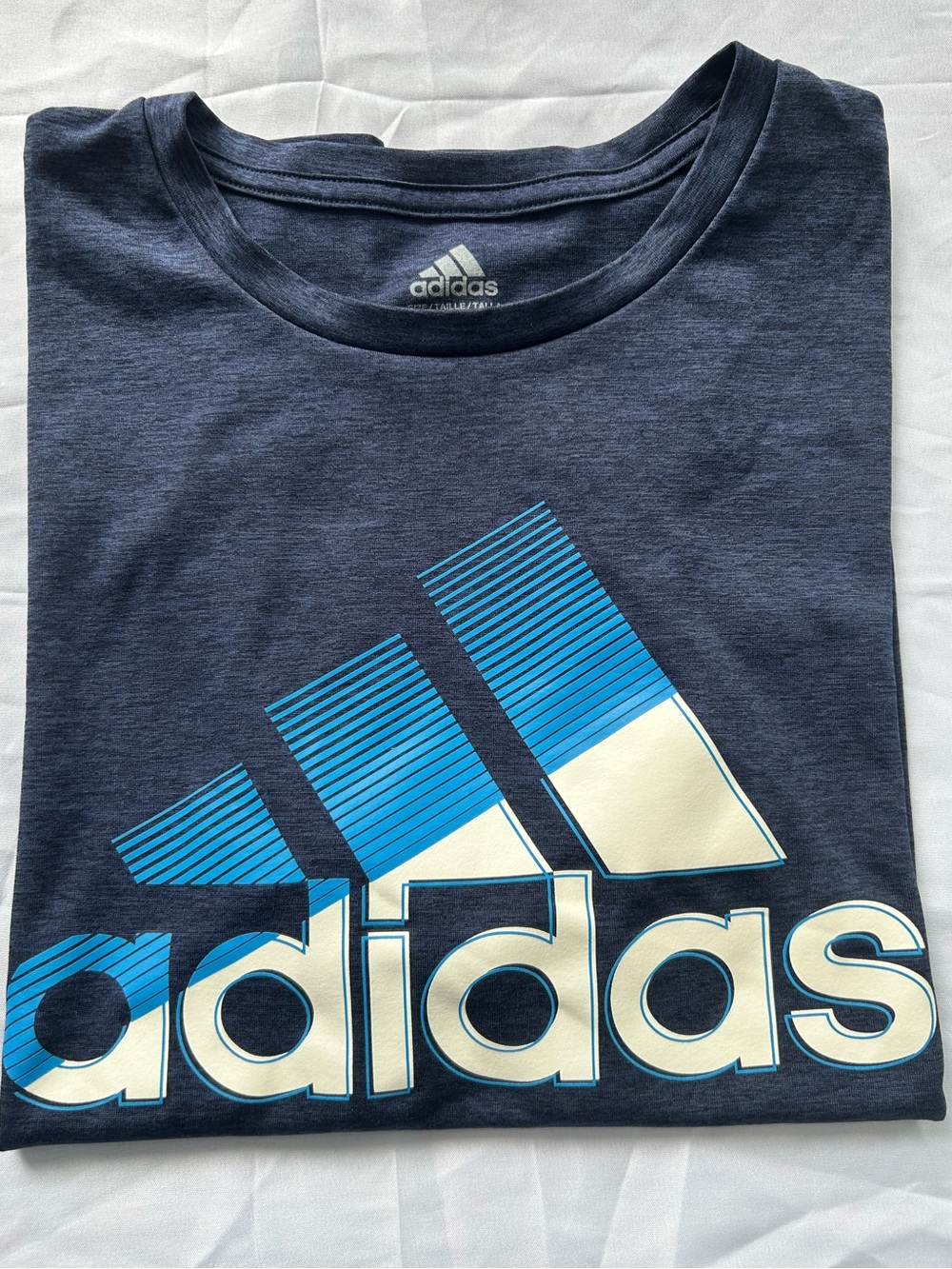 Adidas Navy Graphic Logo Athletic Tee w Blue and Cream Accents size XL (18-20)